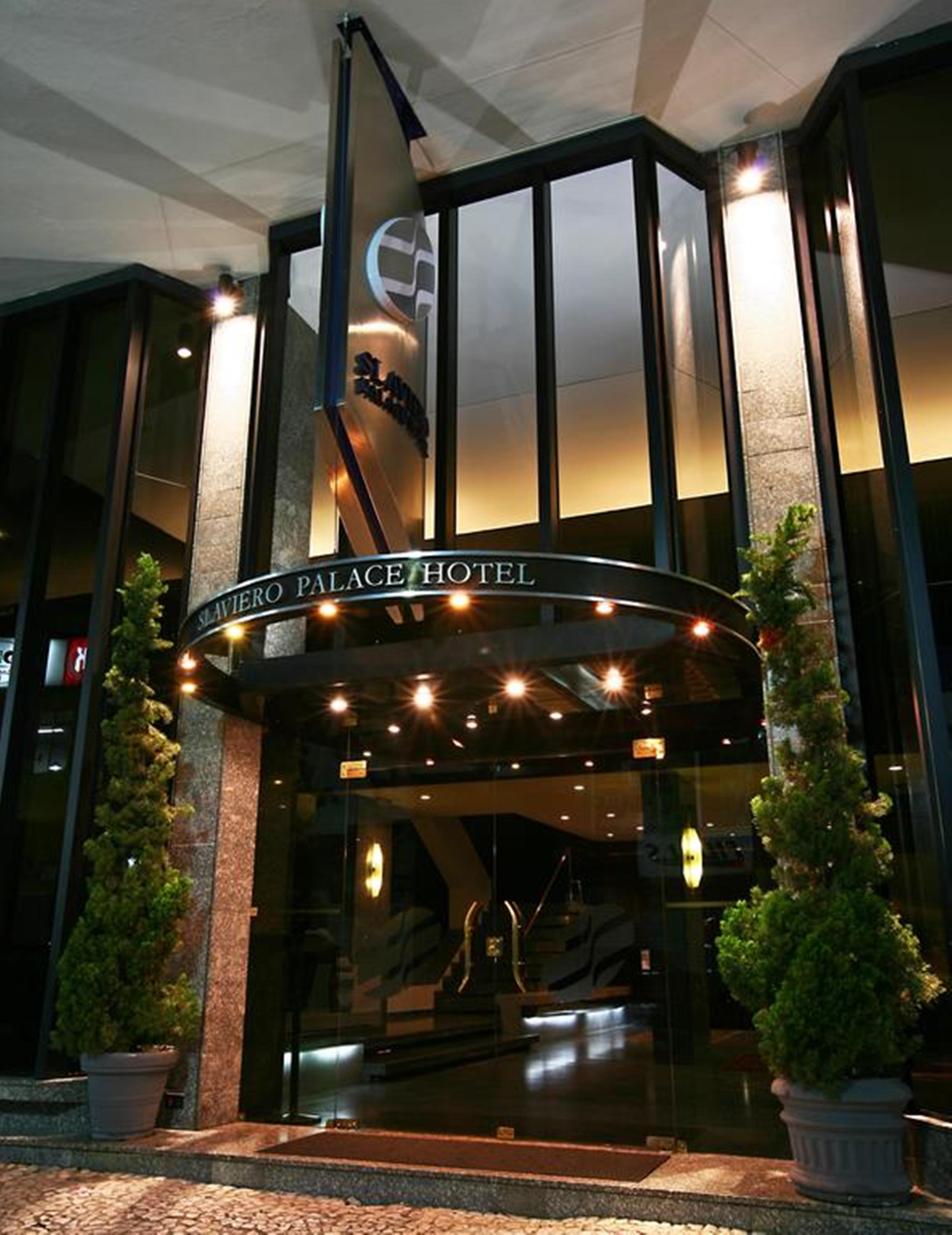 Hotel Slaviero Curitiba Centro Exterior foto
